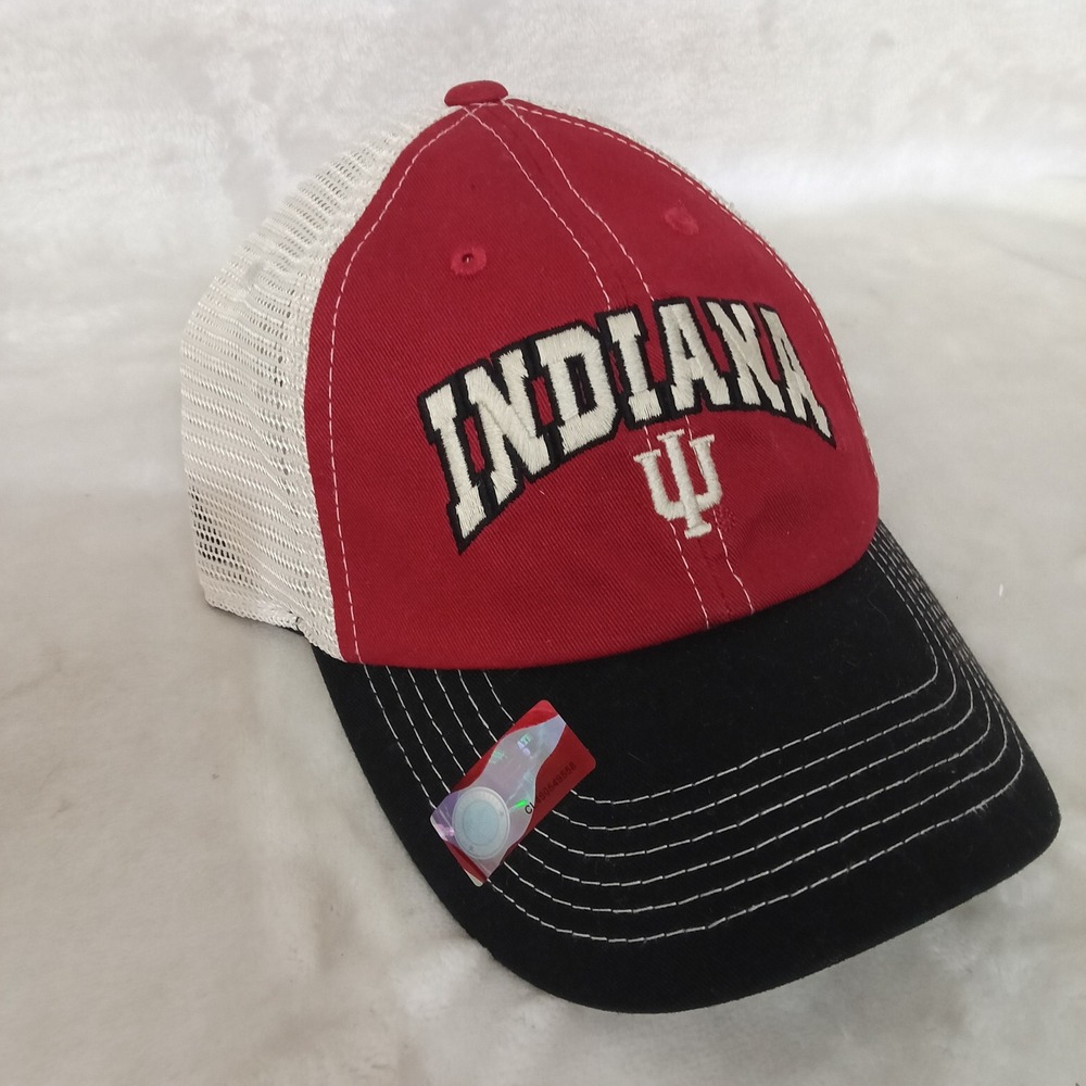 Indiana Hoosiers Captivating Headwear Trucker Hat Red Black White Snapback Cap